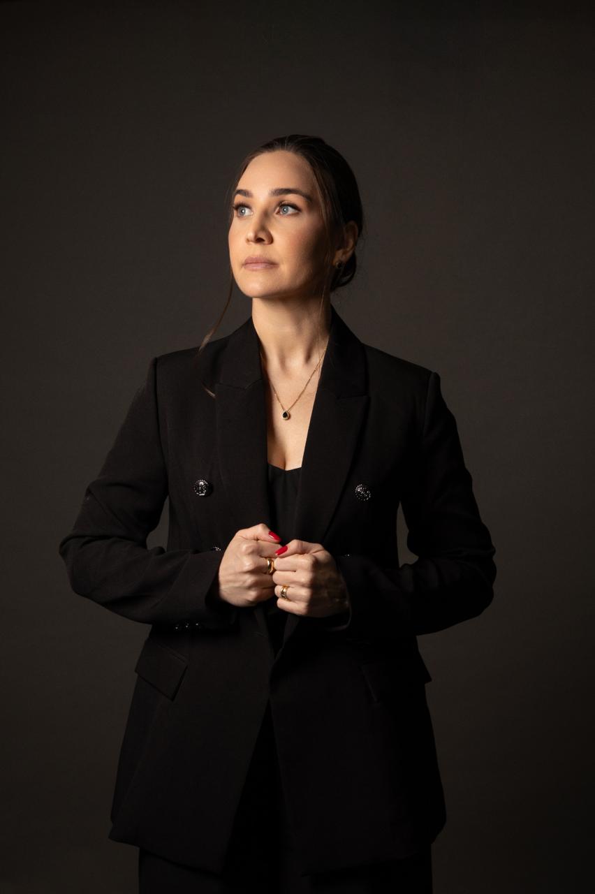 Dra. Karine Parisotto